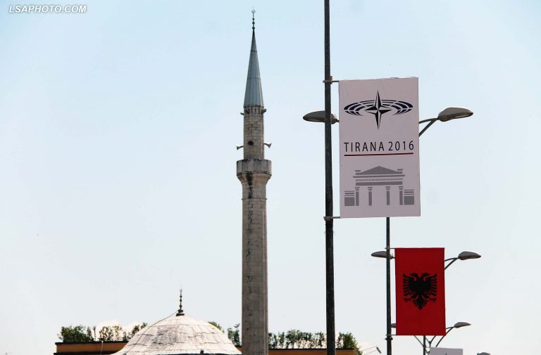 Asambleja-e-NATOs-768x505