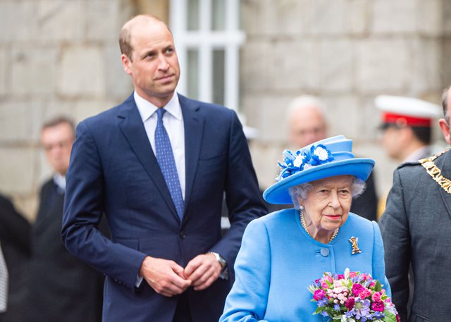 Publikohet letra e Mbretëreshës Elizabeth për Princin William – Podiumi ...